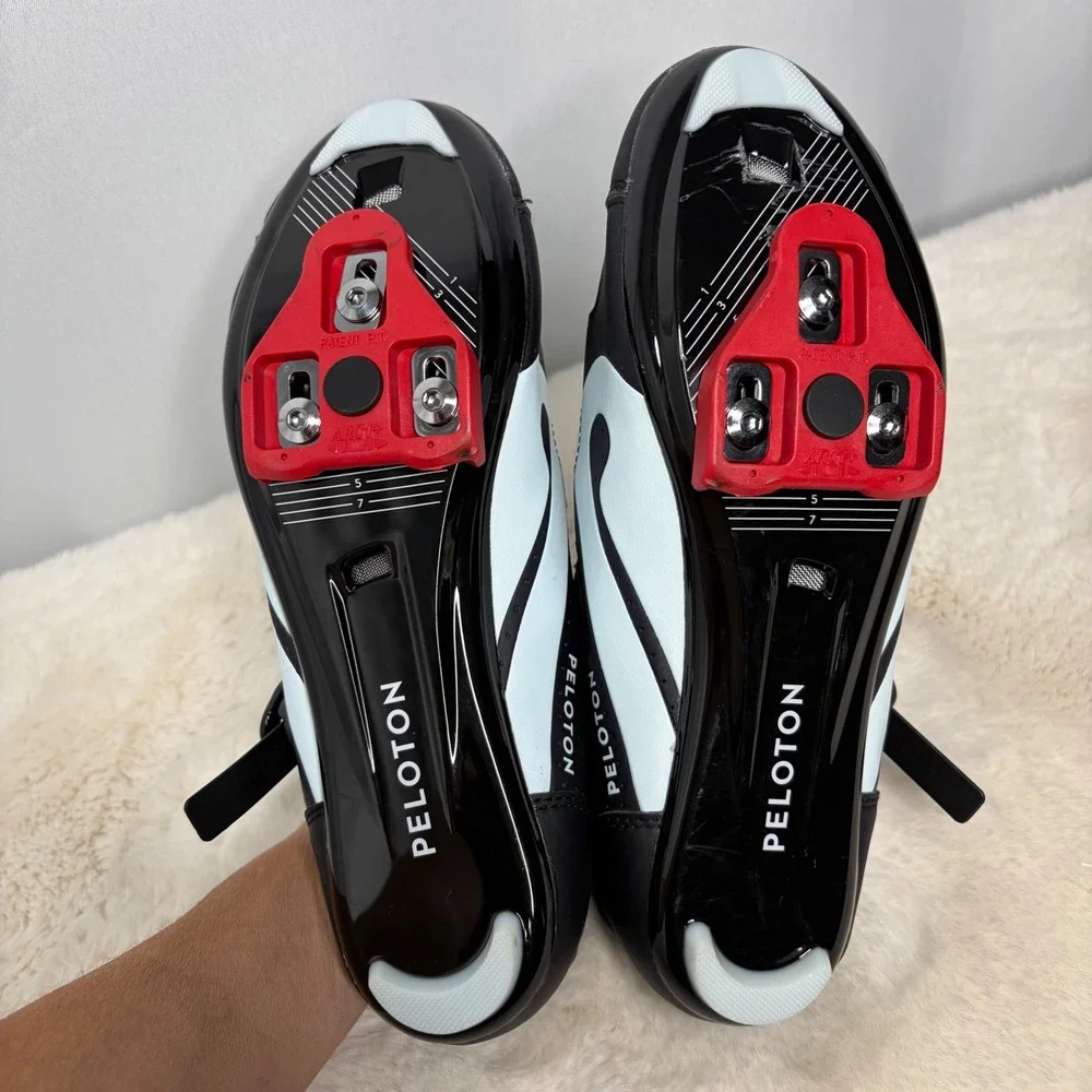 Peloton cycling shoes